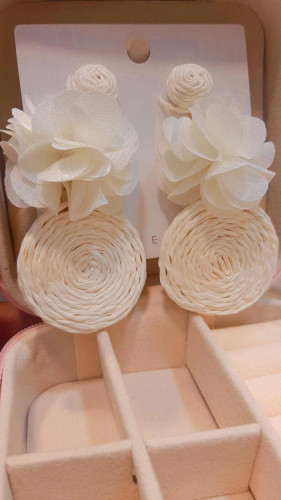 گوشواره حصیری